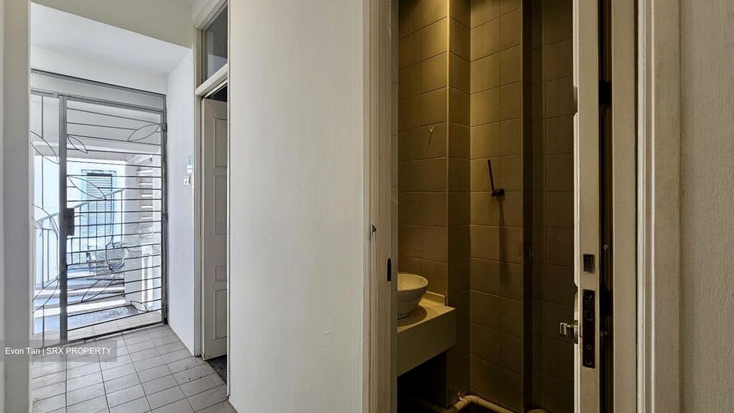 Tras Street (D2), Office #504194951